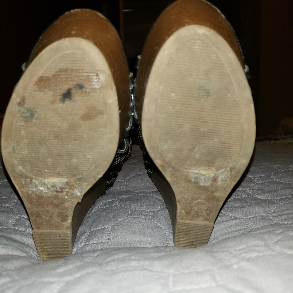 Wedges - Picture 4 of 5